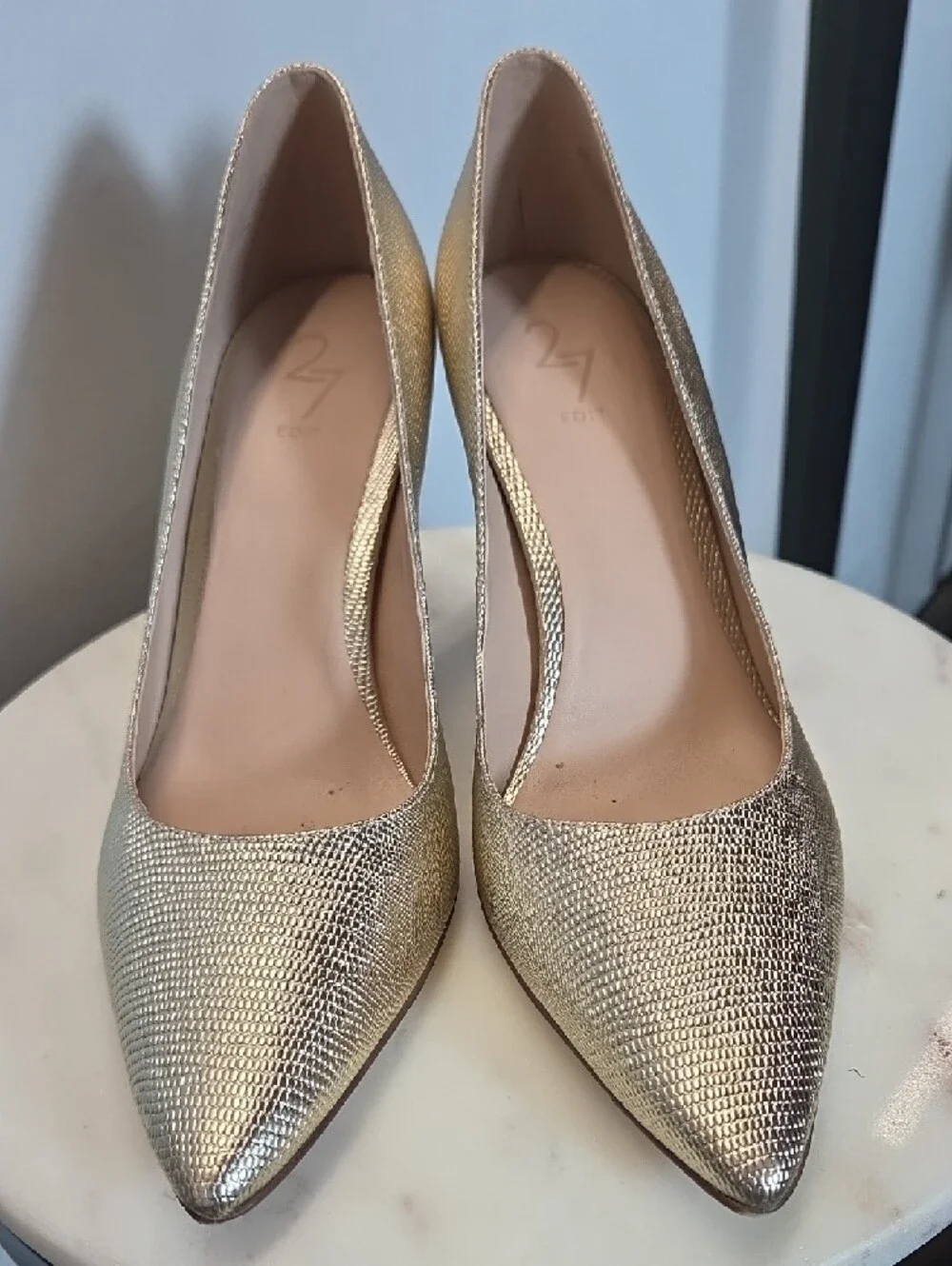 27 EDIT Metallic Leather Gold Pointed Toe Pumps Size 9.5